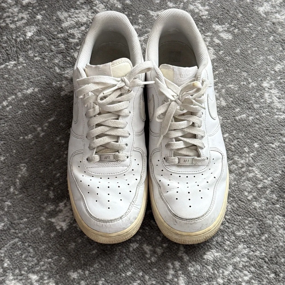 Nike Air Force 1 '07 Men Size 11 - Picture 3 of 8